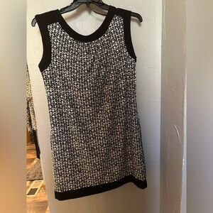 Used size 8 sleeveless Scarlett Dress